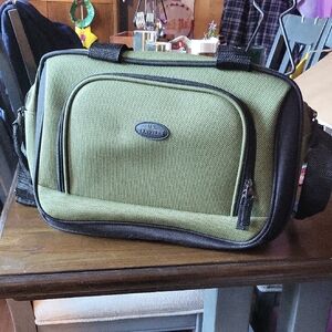 Olive and Black Men's Travel Bag